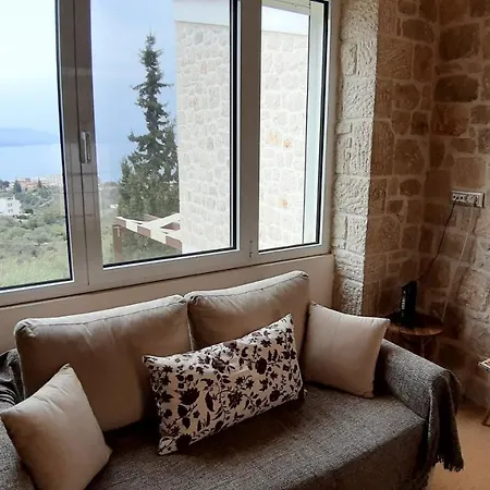 Πέτρα, Ελιά Και Λεβάντα Villa Tolo Exterior photo