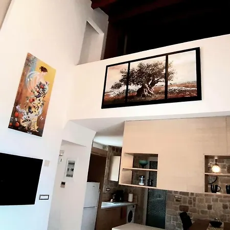 Πέτρα, Ελιά Και Λεβάντα Villa Tolo Exterior photo