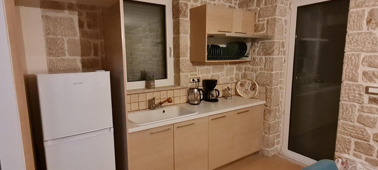 πέτρα, ελιά και λεβάντα Holiday home