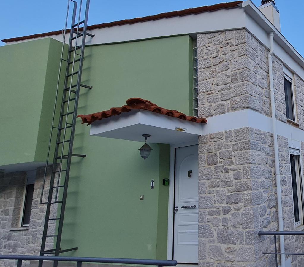 πέτρα, ελιά και λεβάντα Hébergement de vacances