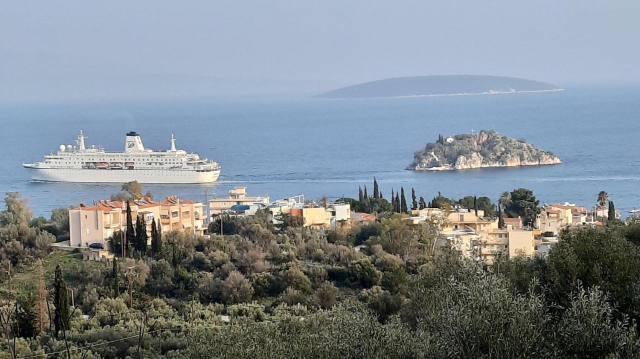 Hébergement de vacances πέτρα, ελιά και λεβάντα *