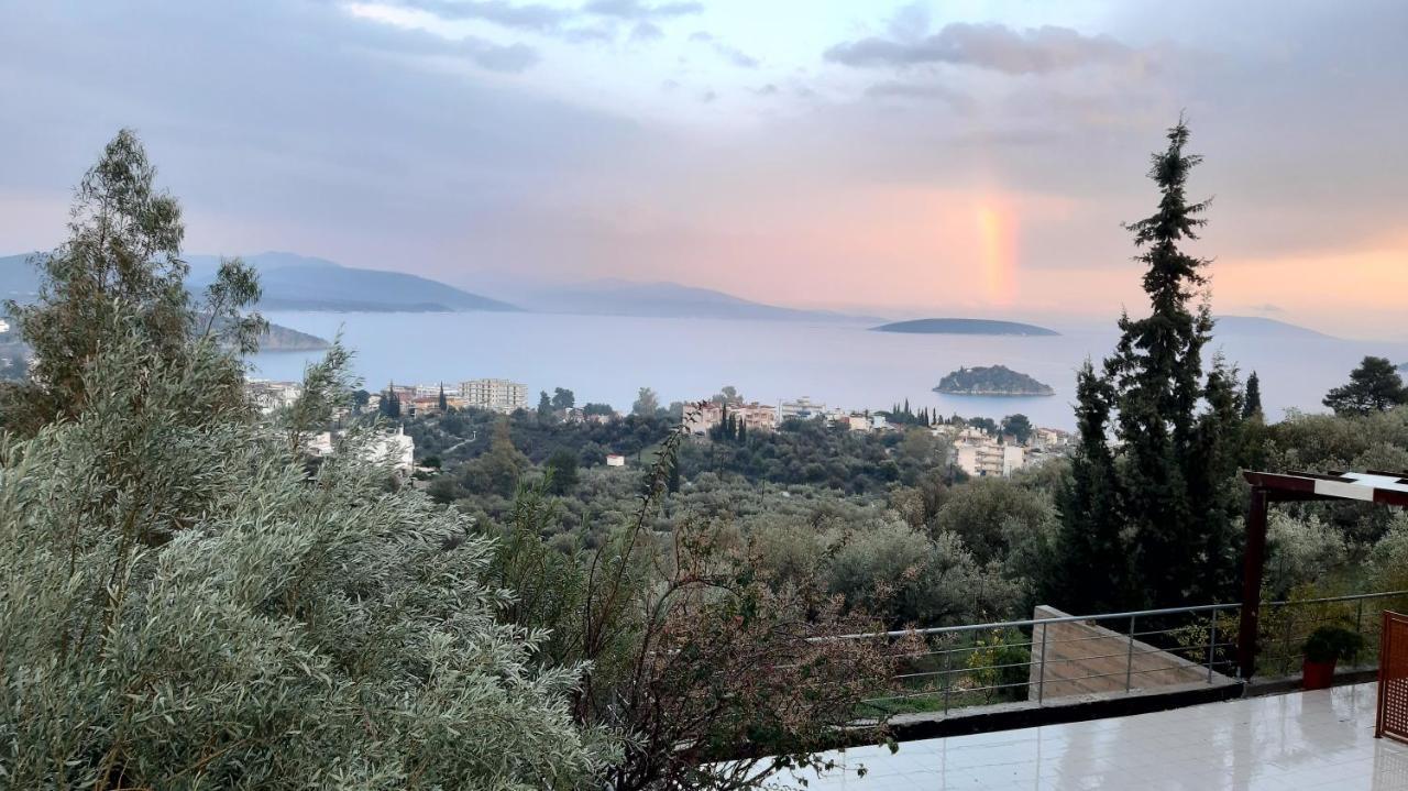 πέτρα, ελιά και λεβάντα Holiday home Tolo